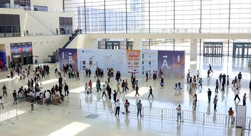 第23届青岛国际家具展2.jpg