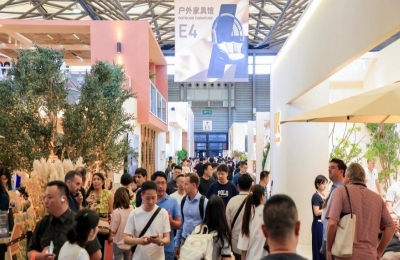 “东莞制造美学之城”丨东莞展团亮相第三十一届中国国际家具展览会（摩登上海时尚家居